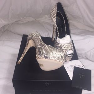 Giuseppe Zanotti Super Sharon Python Heel